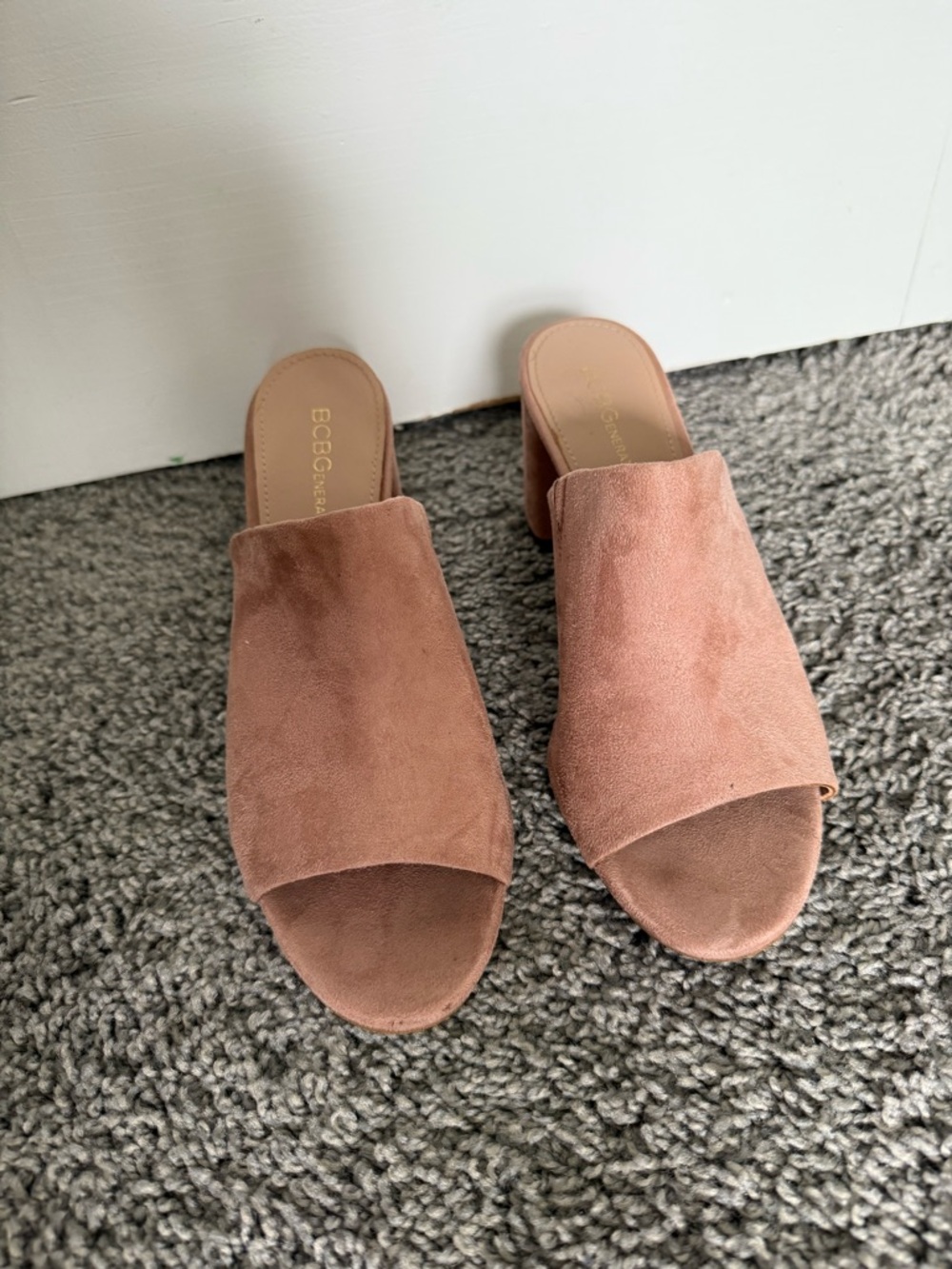 BCBGMaxAzria Dusty Rose Suede Open-Toe Slide Mules